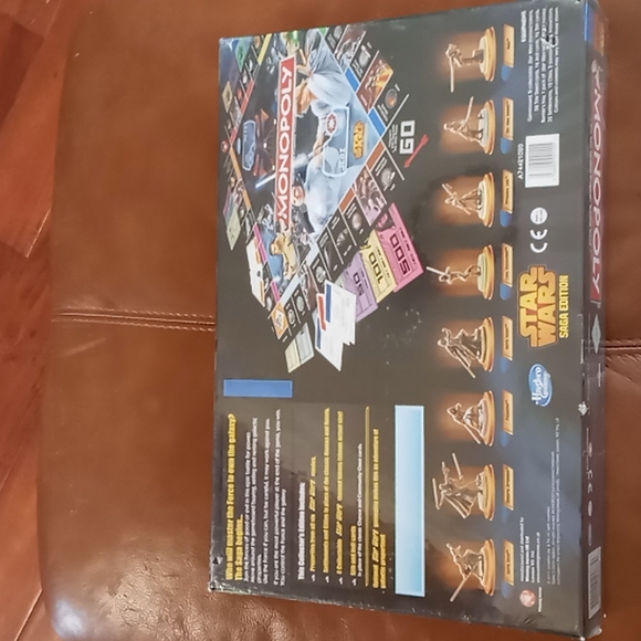 STAR WARS Monopoly Saga Edition - Picture 8 of 8